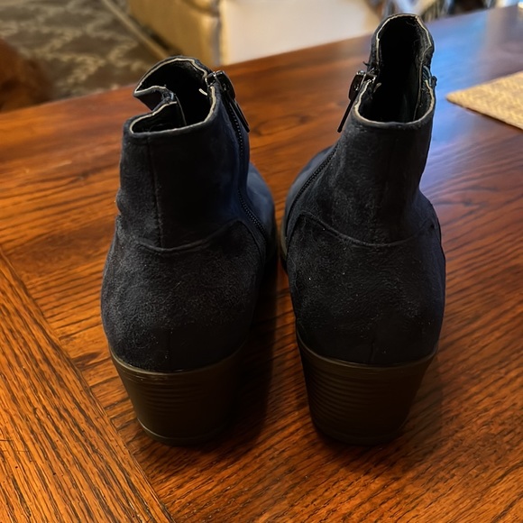 NWOT Betoni Blue Suede Boots - Picture 3 of 9